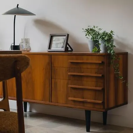 Concierge Targowa ワルシャワ